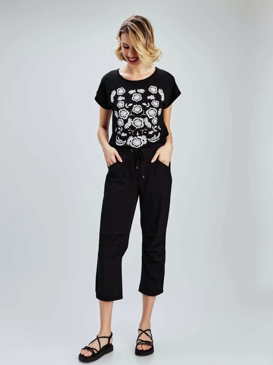 San Francisco Pants And Capris | Straight Casual Pull-On Capri